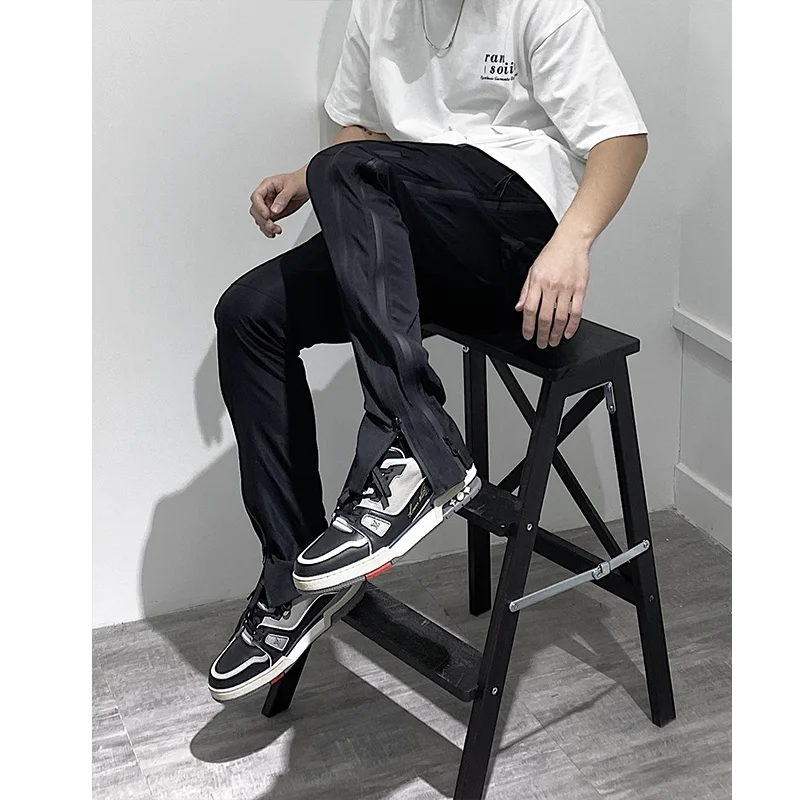 ダブルニーパンツを着るなら、本当に必要なのは「見た目」なのか？