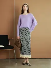 グレーのヒョウ柄フリル付きストレートスカート【ウエストゴム・デザイン性あり】（セットアップ対応）