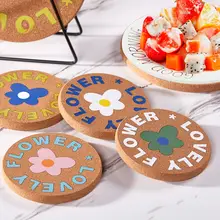 北欧風デザインのコルク製鍋敷き【滑り止め・耐熱特性・家庭用】