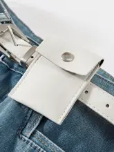 春にぴったりのヴィンテージ風薄い青のフレアデニムパンツ【ハイウエスト・スリムなライン】