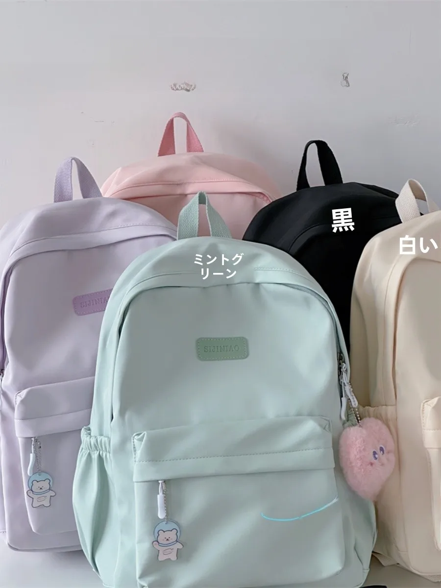 「A4が入るバッグ」で通学スタイルを変えるべきか？中学生・大学生女子に最適なおしゃれなトートバッグとは？