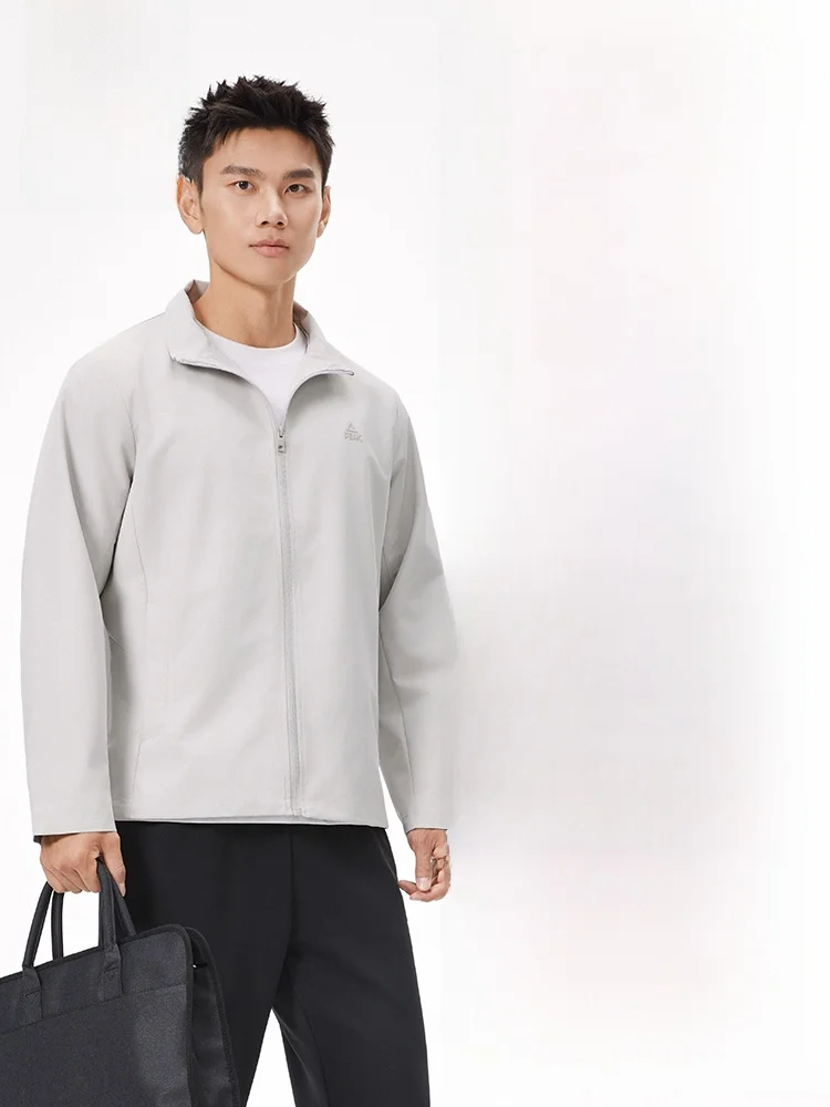 weatherproof ジャケット は本当に雨に強いのか？その理由と、今こそ選ぶべきベストなモデルとは