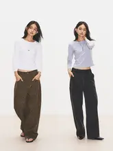 シンプルな白の9分袖Tシャツ【女性用・シャープなデザイン】