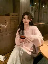 陈大钰 ピンクVネックニットセーター【秋冬・ゆったり・厚手・柔らかい素材】