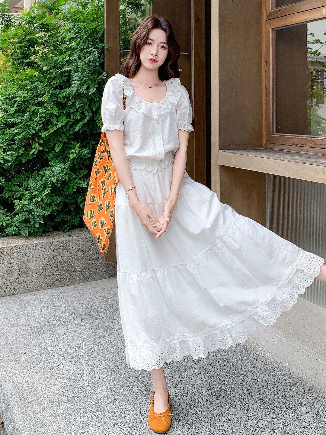 40代の夏に着たい白ワンピースは、どう選ぶ？