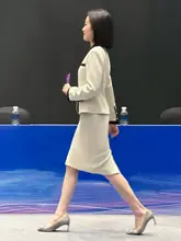 春季用 ビジネスエレガンス女性用ジャケットスカート【白色・OLスタイル】（セットアップ対応）