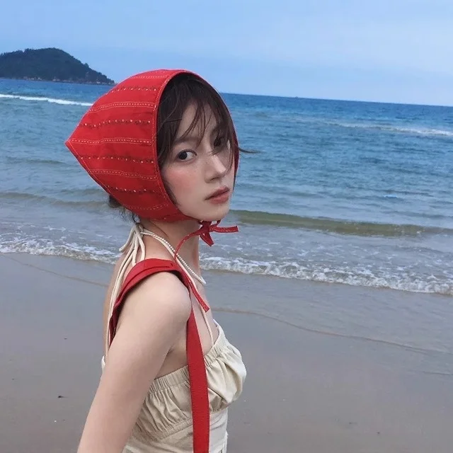 首にバンダナを巻くのは、本当に必要なのか？