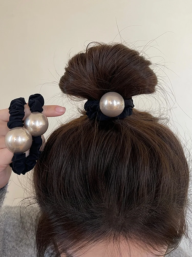 パール付きヘアゴムはどのように選べばいいの？高級感と実用性のバランスを取る方法