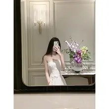 魅力的なレースビスチェとプリーツロングスカートのドレス【花嫁向け・上品なデザイン】