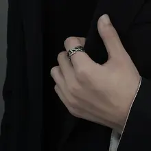 黒いトゲの花リング【ユニークデザイン・ファッション・男女兼用】