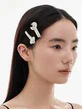ユニークなデザインの金属製ヘアクリップ【シンプル・通勤向け・高級感】