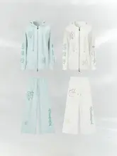 デザイン性の高いカラフルプリントの薄手ワッフルパーカーとロングパンツ（セットアップ対応）