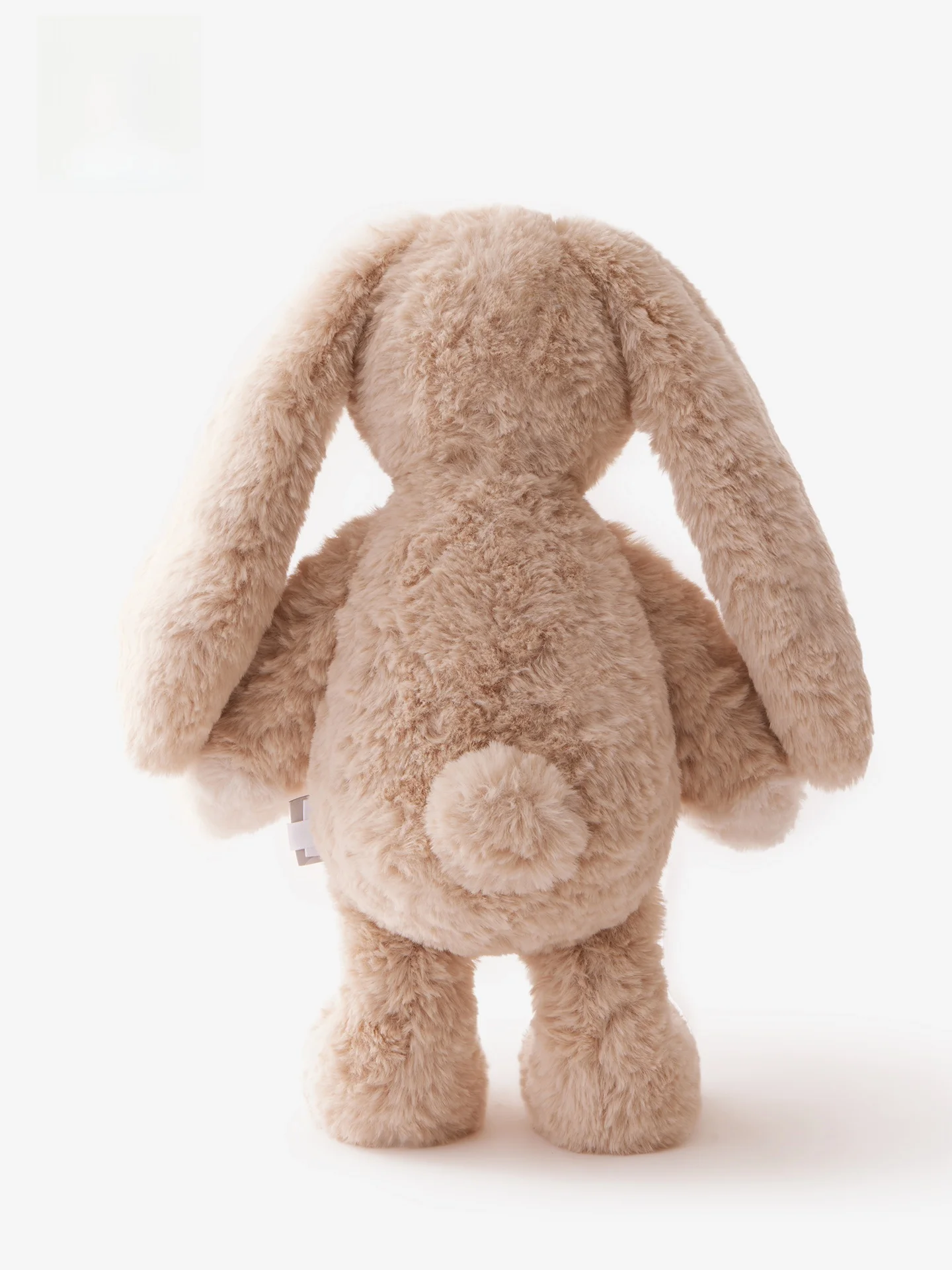 1歳半のおもちゃで夢中になる理由は？かわいいウサギのぬいぐるみが解決する3つのシーン