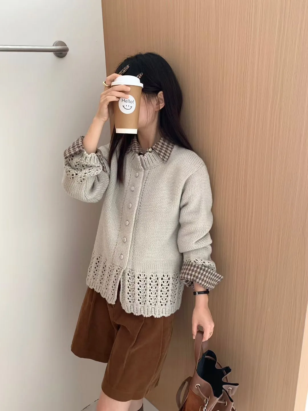 モヘアカーディガン ニードルスは本当におすすめ？通勤で使える最高の着こなしを解説
