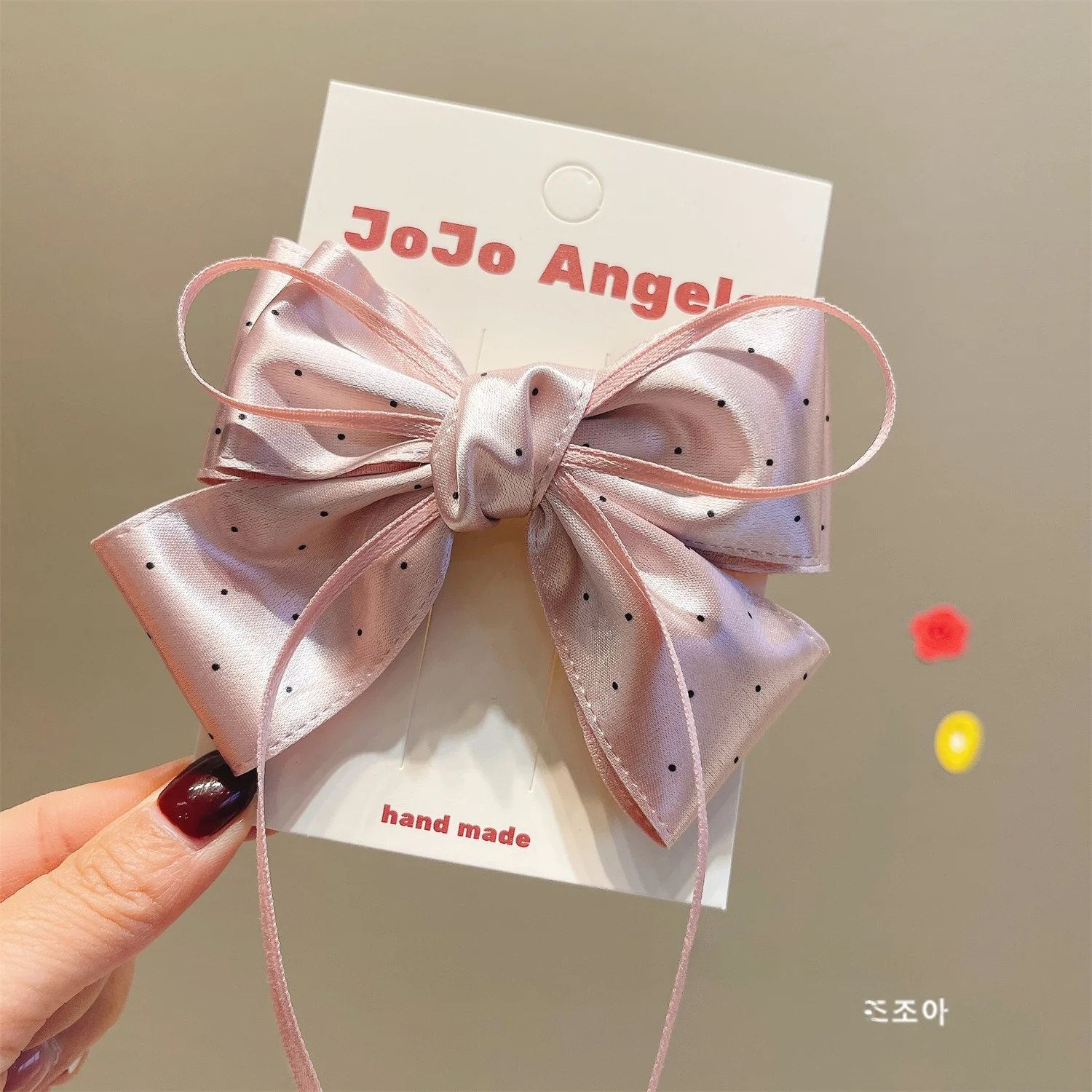 2歳の誕生日プレゼントに何がおすすめ？かわいいヘアクリップで子どもが喜ぶ理由とは