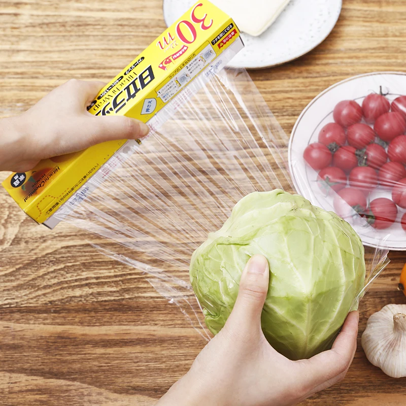 キッチンの収納を救う1つのアイテムは？食品グレードの保鮮膜の選び方