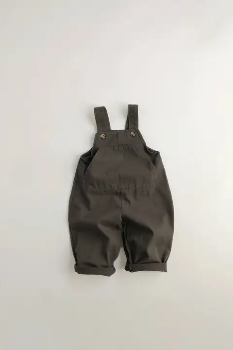 極上の柔らかさのコットン製子供用サロペットパンツ【春秋用・シンプルデザイン・ユニセックス】（セットアップ対応）