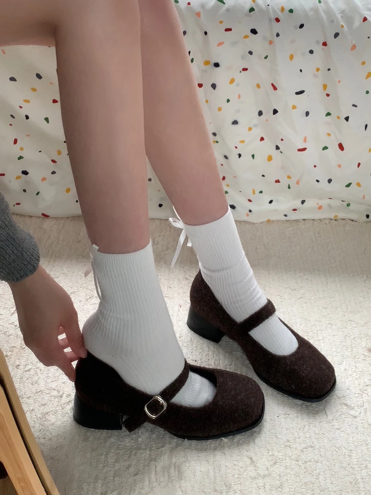 ヒールが可愛くて歩きやすい？実は「もこもこ」のフラットシューズが通勤とレジャーで最強なの！