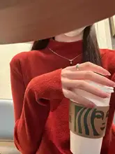 赤いニットトップス【ハイネック・秋冬春用・極上の柔らかさ】