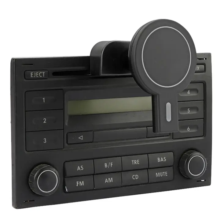 CDスロット車載スマホホルダー【マグネット吸着・iPhone対応・ワイヤレス充電】