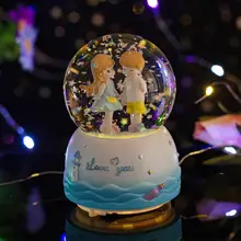 クリスタルボール カップル 女の子へのプレゼント 誕生日ギフト ミュージックボックス 家庭用 デスクトップ装飾 クリエイティブ