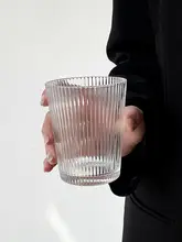 ガラスカップ 日常使用 アイスアメリカーノ 牛乳 ティーカップ 家庭用飲料カップ シンプルな日本スタイル ストライプデザイン