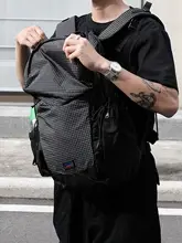 軽量のアウトドア用リュックサック【通勤・旅行・ジム利用に最適】