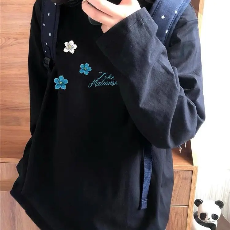  長袖Tシャツのベストな選び方は？3選で通勤・日常・秋の季節に合うアイテムを徹底解説