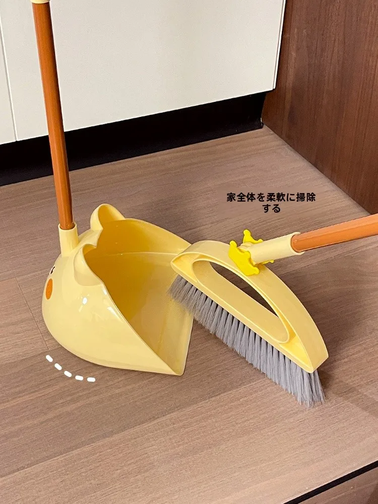 玄関ほうきを選ぶときに迷うのは、本当に「見た目」だけ？