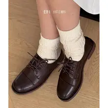 真皮製 ラウンドトゥローファーシューズ【レディース・ロンドン風・通勤用・レトロデザイン・スリップオン】