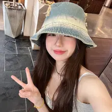グラデーションカラーの夏用 UVカット大きめ復古デニムハット【ウォッシュ加工・デザインに穴あき・ スタイル】