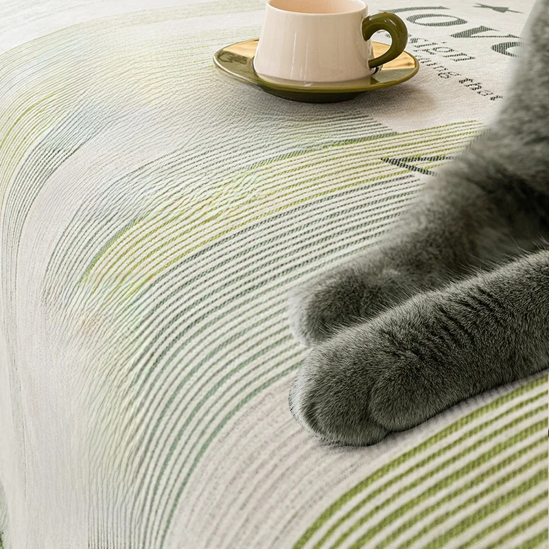 upholsteryを選ぶときに迷うのは、本当に素材の選び方か？