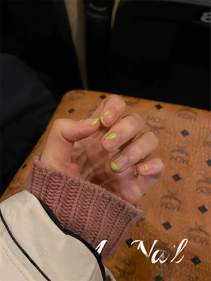 プレスネイル レディース シンプル バイカラー マスタードグリーン 「CaoMei Nail」