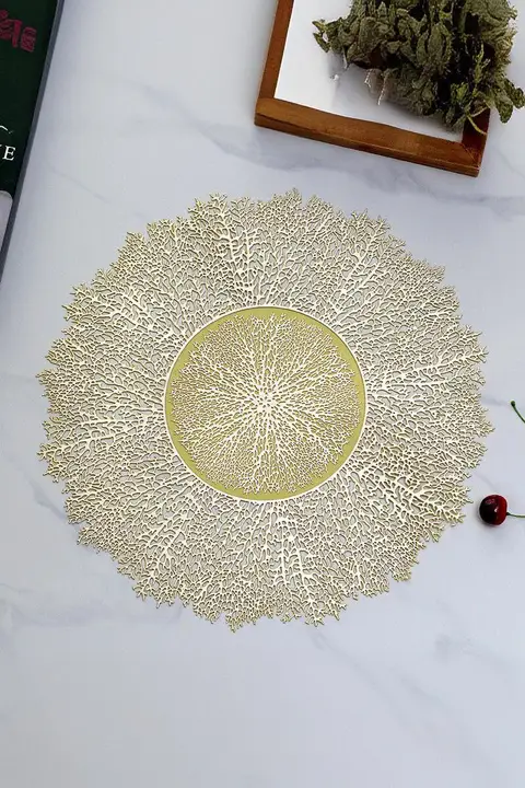 洗練されたデザインの金箔加工テーブルマット【防滑・熱絶縁・家庭用・ホテル用】