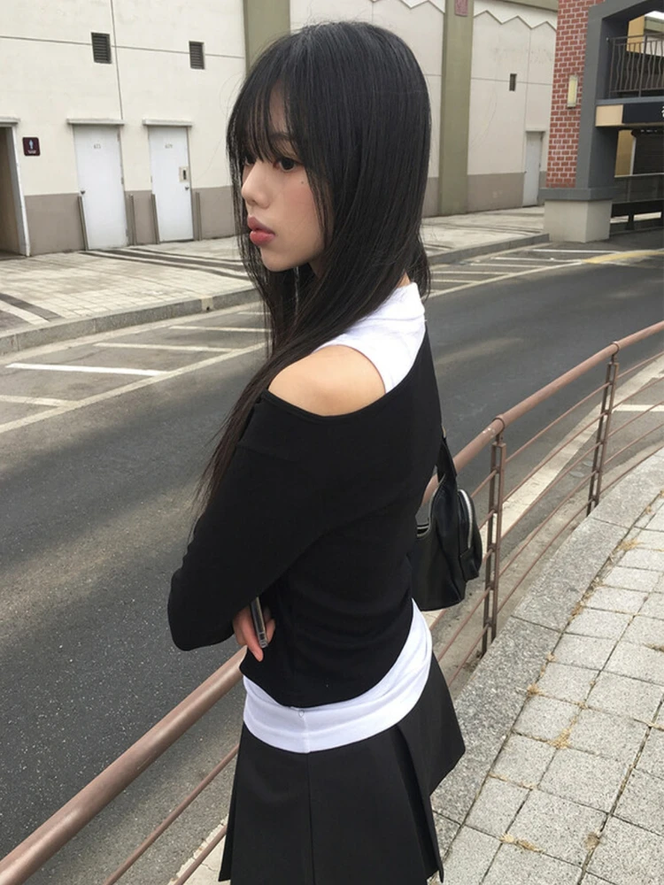 きれいめコーデで悩むあなたに、1着で解決する「オフショルダー風トップス＋ハイウエストスカート」は？