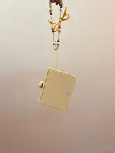 春の小雛菊デザインの折りたたみ式スマホケース【創意回転花デザイン・対応機種多数】