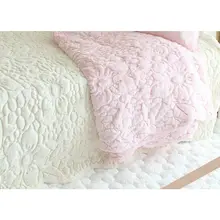 秋冬用キルティング毛布【極上の柔らかさ・保温性・多用途】