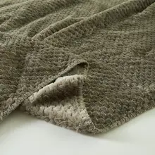 ハニカムデザインのオフィス用薄手毛布【昼寝・冷房対策・シングルサイズ】
