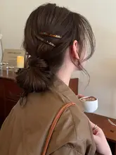 シンプルな一字型ヘアクリップ【韓国風・高級・前髪用・アセテート素材】（セットアップ対応）