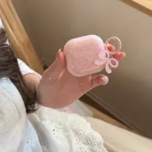 AirPods Pro用保護ケース【可愛いピンク・ドット柄・リボン付き・シリコン製】
