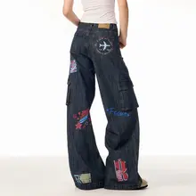 春のアメリカンビンテージ風切手プリント多ポケットワークデニムパンツ【  ゆったりとしたフレアストレートシルエット】