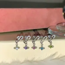 個性的なデザインの純銀ピアス【星球・サターン型・絶妙な輝き】