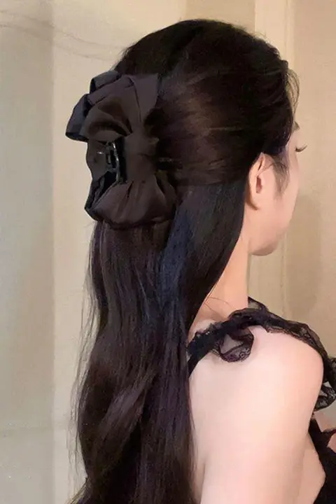 リボンデザインのヘアクリップ【スリーク・後頭部用・女性向け】