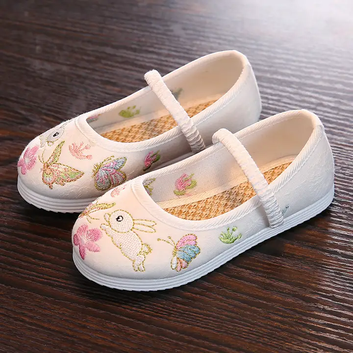 子供用刺繍入りシューズ【古装風・白色・中国風・舞台衣装対応】（セットアップ対応）