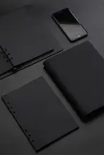 シンプルな黒のA5メモ帳【PUレザー・リングバインダー・黒いカード紙の内ページ】