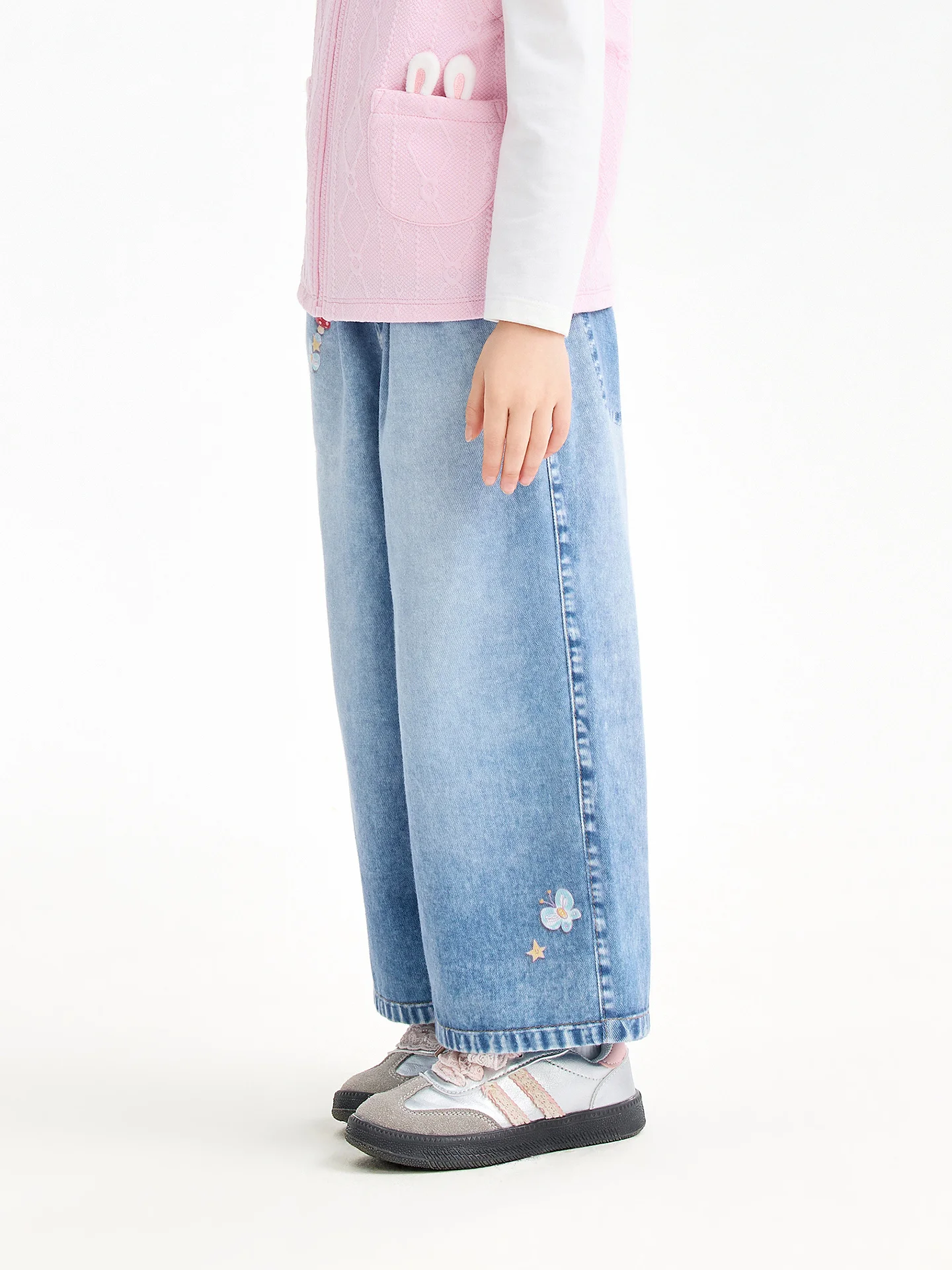 キッズ用デニムパンツ【春用・ゆったり・ストレッチ素材】（セットアップ対応）の着こなしとサイズ選びのガイド