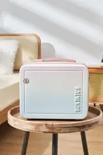 可愛いデザインの化粧箱【防水・携帯用・ハンドル付き】