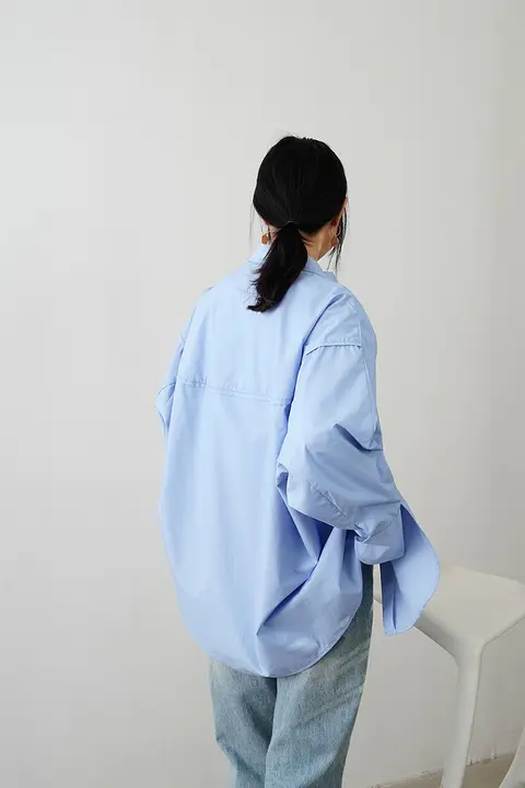 オーバーサイズ デザイン衿 ブルー レディースシャツ【ビンテージ風・ゆったりシルエット】