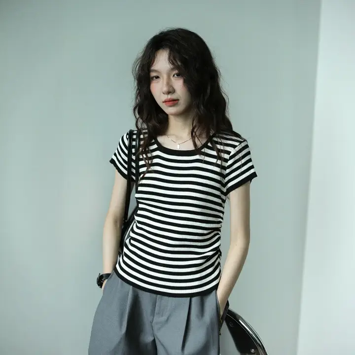 ストライプニットポロ衿ラウンドネックTシャツ【女性用・ショートスリーブ・体型カバー・夏用】