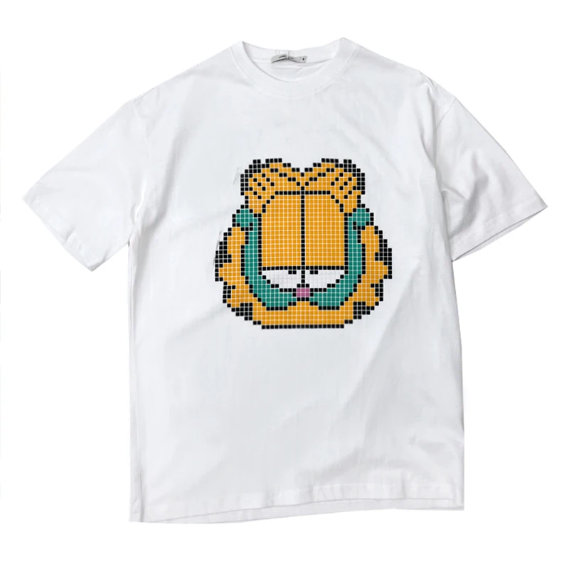 ピチピチTシャツ メンズはどんな感じ？通気性や素材、価格まで徹底解説！